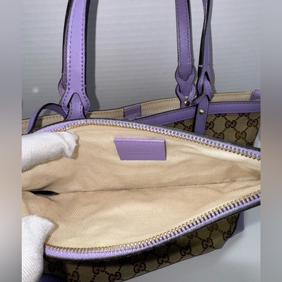 100% Authentic Gucci Monogram Small Craft Tote Lilac with pouch - Picture 9 of 13